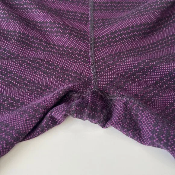 NIKE Dri-Fit Crop Knit Leggings - Picture 4 of 5